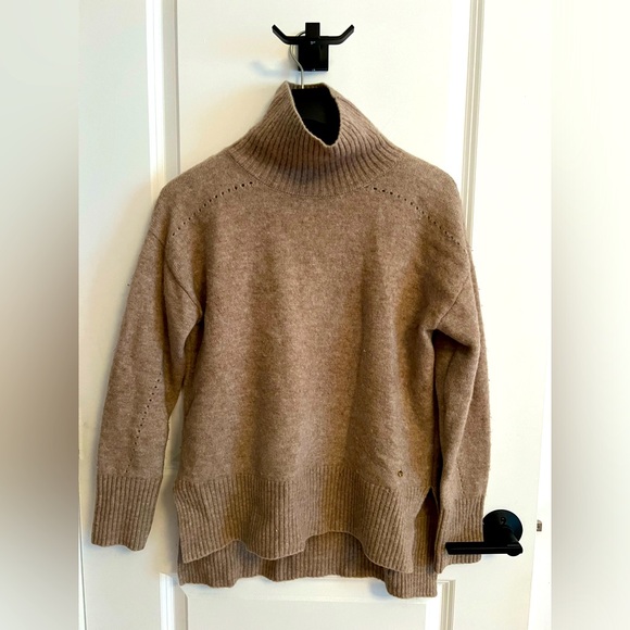 Suncoo sweater - Picture 1 of 5
